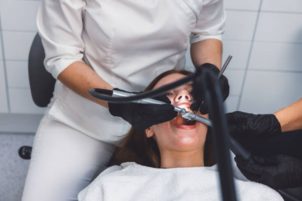 Best Emergency Dental Care for Broken or Chipped Teeth in North Tustin, CA